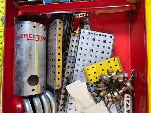 1958 Gilbert Action Conveyor Belt Erector Set NO. 10063 - Complete - Working! - Picture 7 of 24