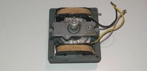 Motor Typ 1082.7/1 für Plattenspieler - Ersatzteil