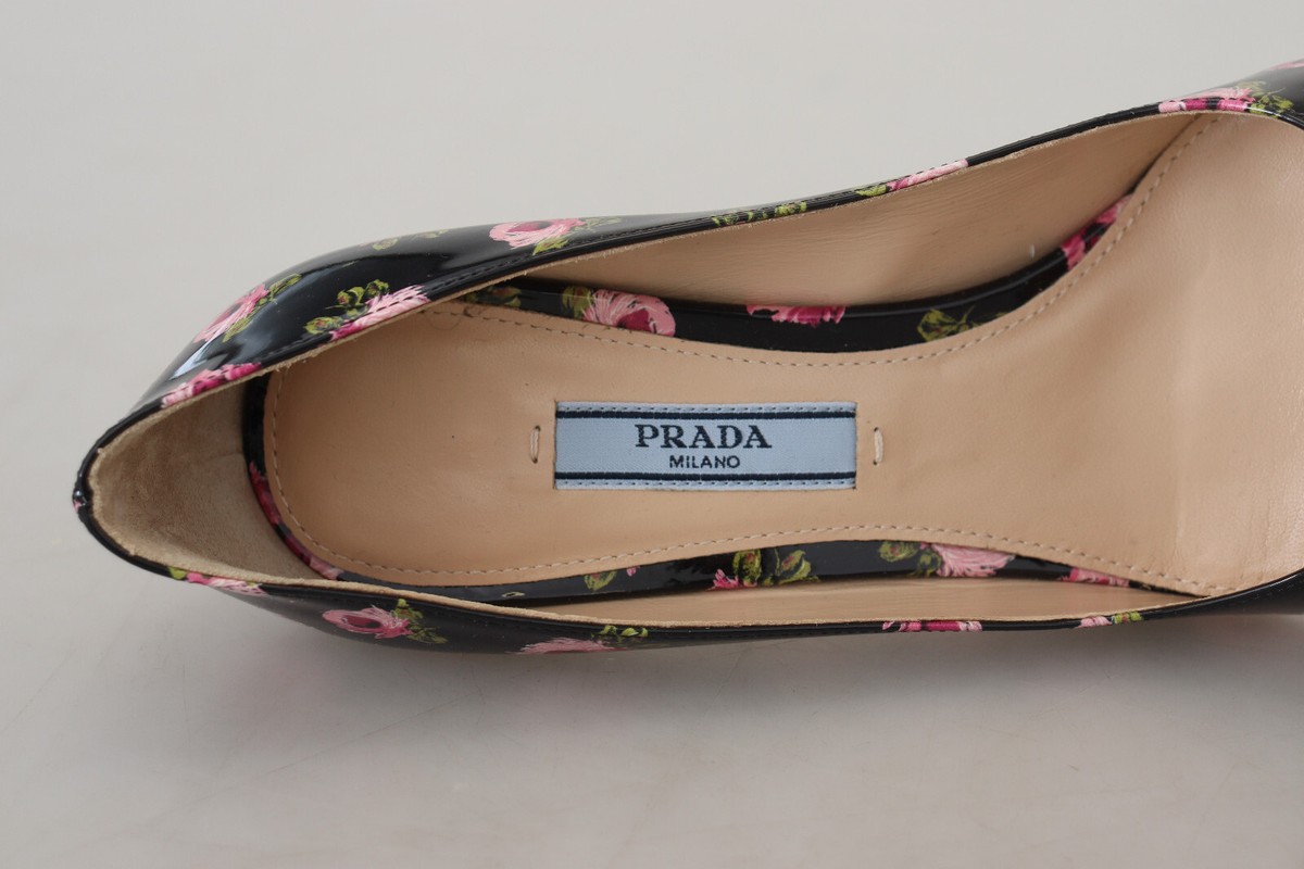 PRADA ブラック フラワーハイヒール Prada Black Leather Flower Kitten Heels – Treasures of NYC