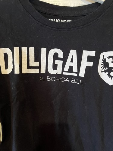 Men's Long Sleeve M Graphic T-shirt Dilligaf By Bochia Bill Spellout Black White - Picture 3 of 8