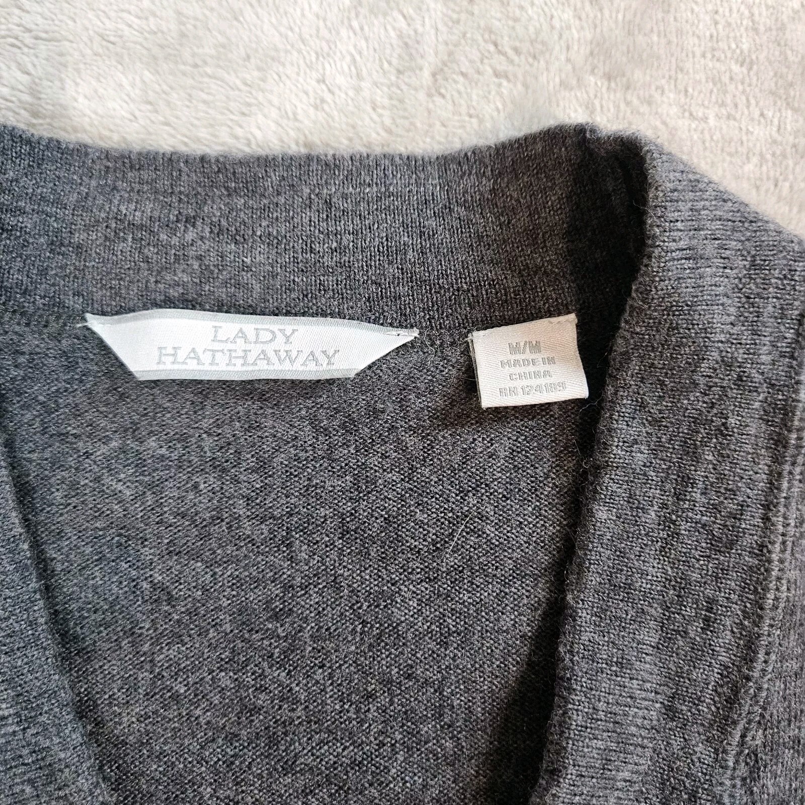 Lady Hathaway Cardigan Medium Gray 100% Merino Wool VTG 90s Y2K Cottage Core