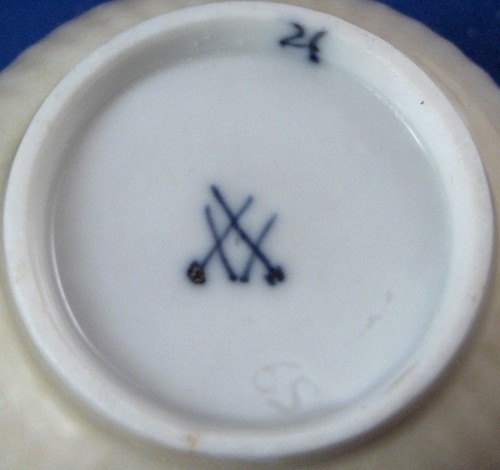Antique 18thC Meissen Porcelain Child Cafe au Lait Cup Saucer Porzellan Tasse - Picture 7 of 7