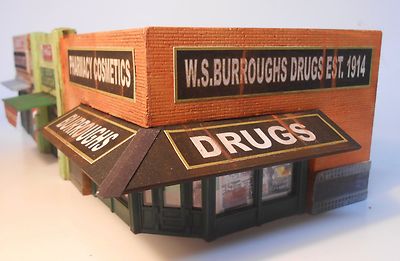 Downtown Deco HO Scale Building Kit Classic American Block! + Bonus Kit!