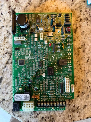 Trane CNT04678 Furnace Control Circuit Board D342263P01 50V64-495-03 30 DAYS