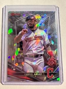 K123,238 - 2022 Bowman's Best Atomic Refractors #47 Gabriel Arias