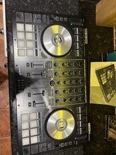 Reloop Mixon 4 High Performance 4-Channel Hybrid DJ Controller Black