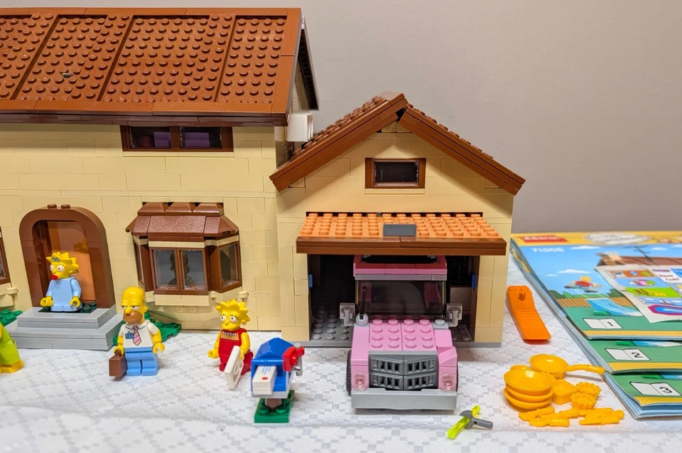 LEGO La Casa de los Simpson 71006 Completo Tiene Instrucciones Sin Caja Foto 4 de 4