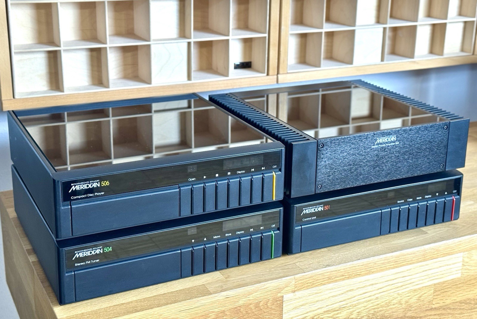 MERIDIAN 500er High-End Midi-System 501 504 506 555 Made in UK!