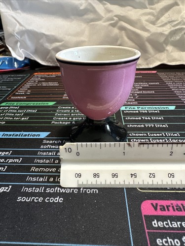 Taza de huevo de cerámica vintage hecha en Inglaterra rosa negro blanco (Den) - Imagen 3 de 4