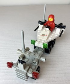 Classic Space Lego Set Lot 918, 6870, 442, 6801 w/mini Figs - Vintage