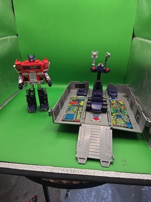 Vintage G1 Original Transformers Autobot Optimus Prime