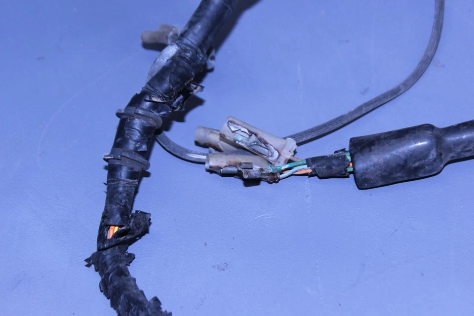 Honda Interceptor 500 1986 VF500F arnés de cableado del motor telar de cable del motor Foto 3 de 4