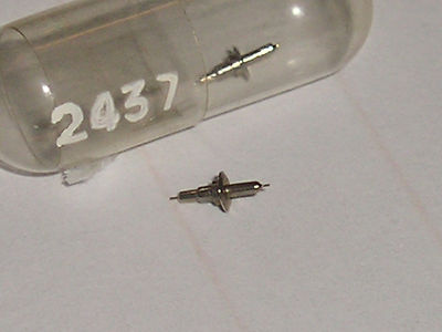 Axe De Balancier Valjoux Pour Montres Anciennes | Staff 23 72 Axe De Balancier Valjoux Pour Montres Anciennes | Staff 23 72