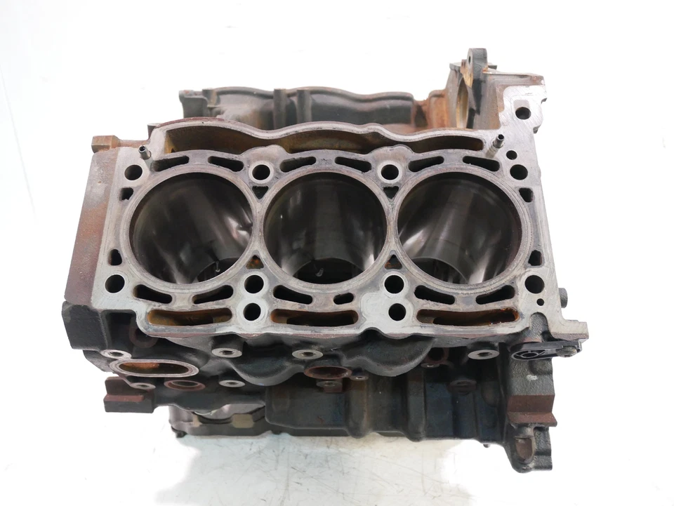 Defecto bloque motor para Audi Porsche Q7 Cayenne 3.0 D CRC CRCA 211 2012 - 250HP Foto 3 de 4