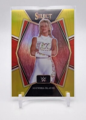 2022 Panini Select WWE Wrestling Blayze Gold 02/10