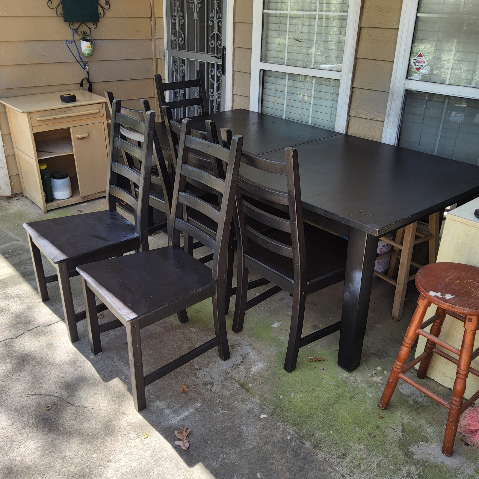 IKEA bjursta DINING TABLE no extensions Blk Wood Rectangle Extendable seats 8-12