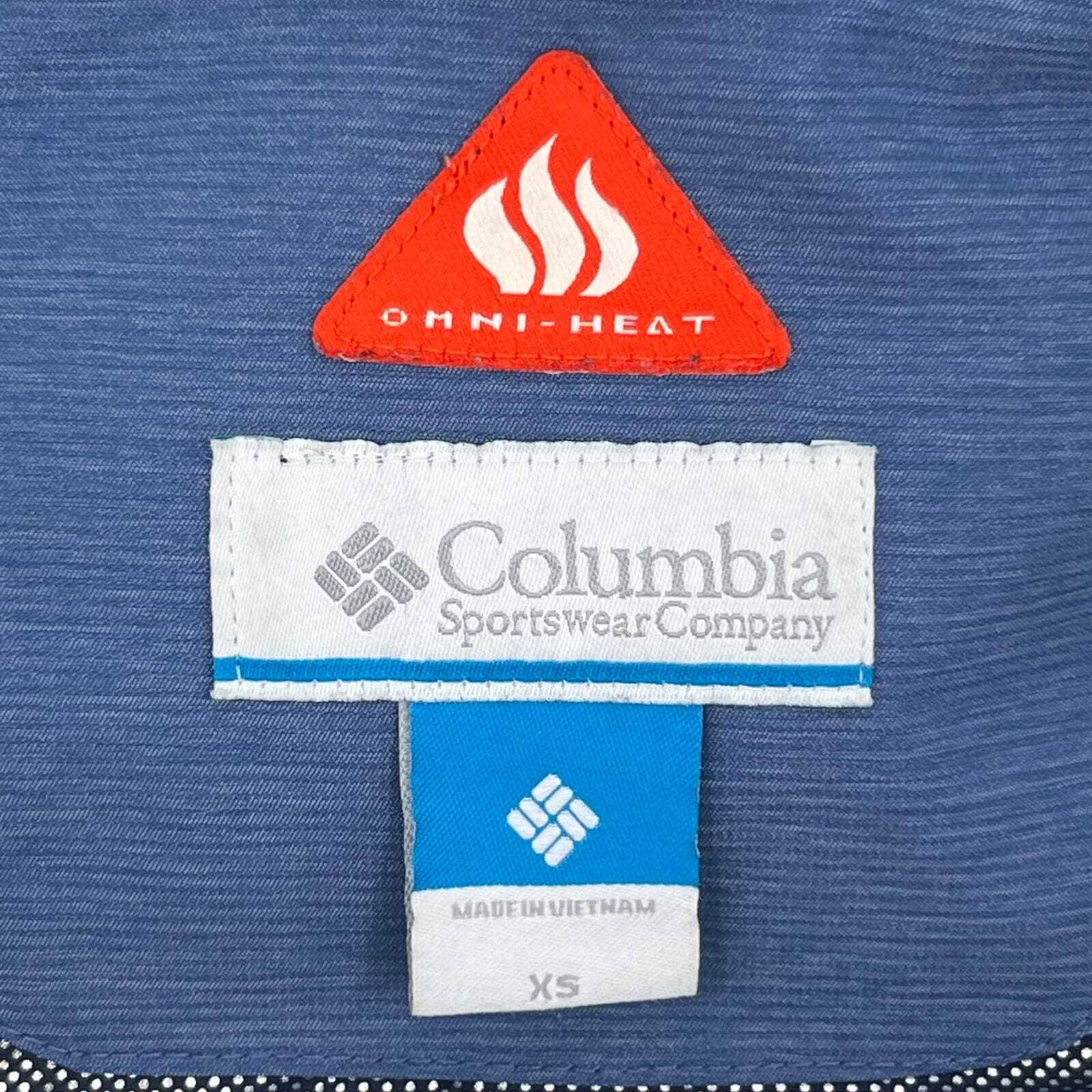 Columbia Blue Nylon Basic Jacket | Perfect for An… - image 6