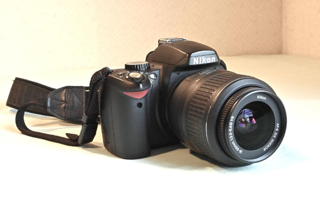ニコン デジタルカメラD60 18ー55mm＋55-200mmダブルズームキット