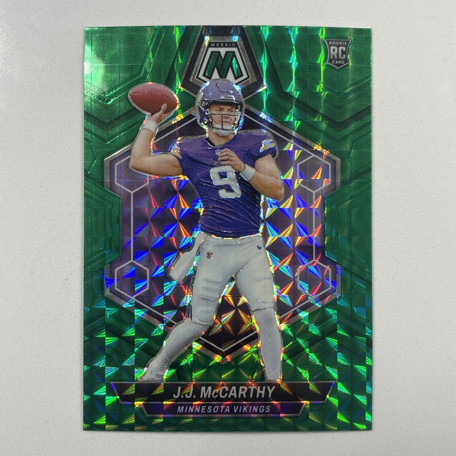 2024 Panini Mosaic - Rookies J.J. McCarthy #310 Green Mosaic Prizm (RC)