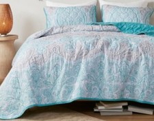Madison Park Cardi Reversible Coverlet set - Queen