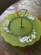Westmoreland Daisy Green Satin Glass 10.5" TIDBIT SERVING DISH PLATE TRAY