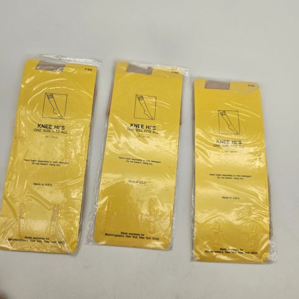 Bloomingdale's línea B hasta la rodilla transparentes para mujer talla única concha marina paquete de 3 hechos en EE. UU. Foto 4 de 4