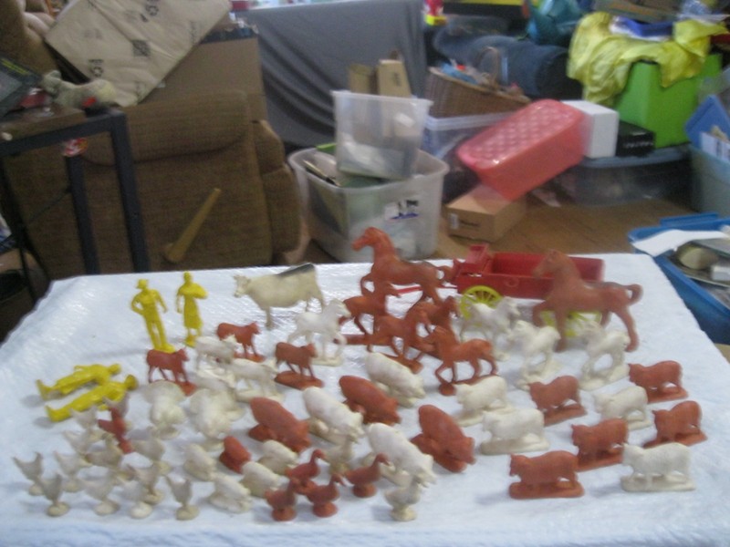 1950'S AUBURN RUBBER TWO FARM COUPLES WITH ANIMALS AND WAGON-UNITED STATES