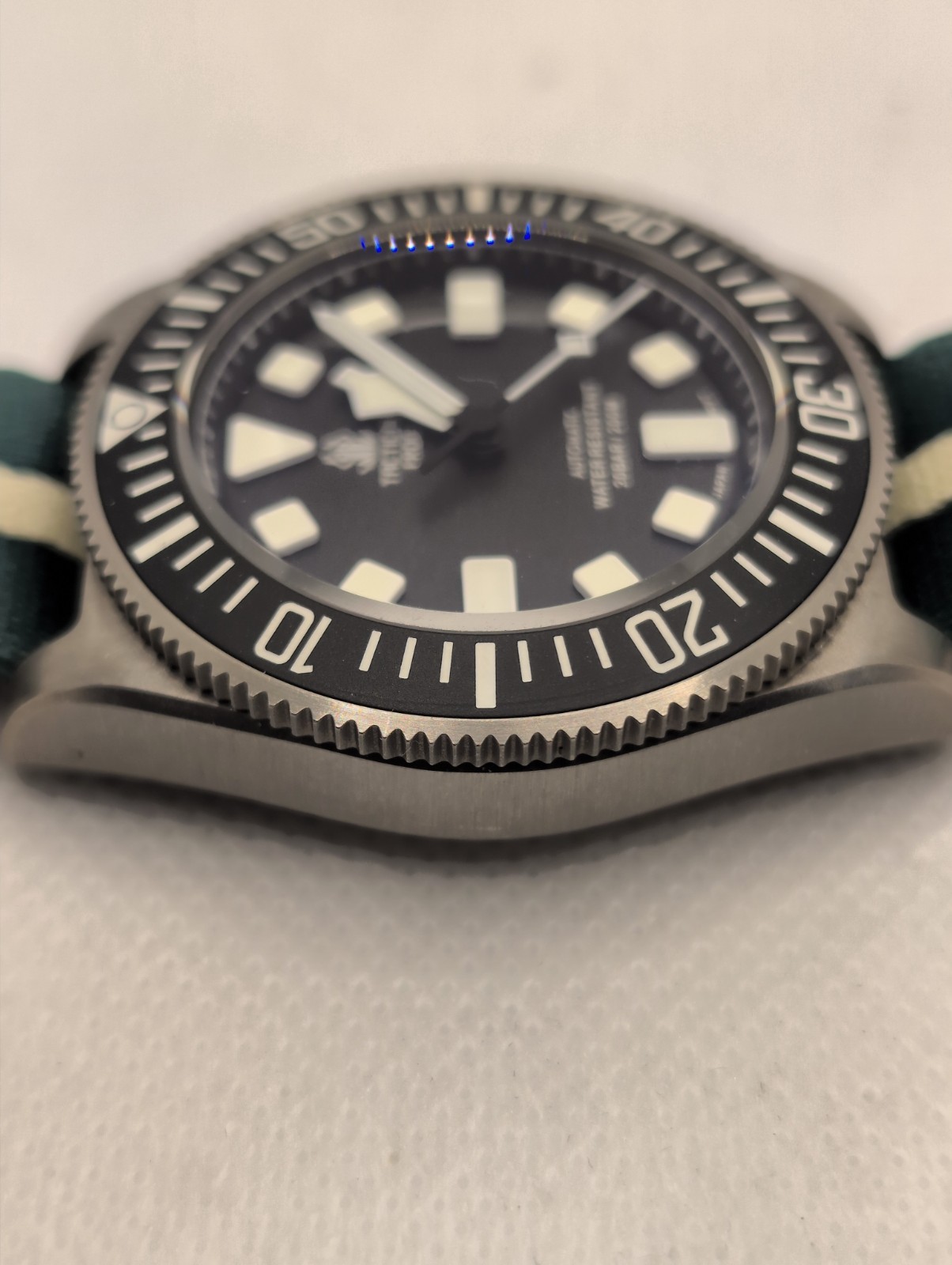 Tactical Frog Titanium FX-Diving Watch - Automati… - image 4