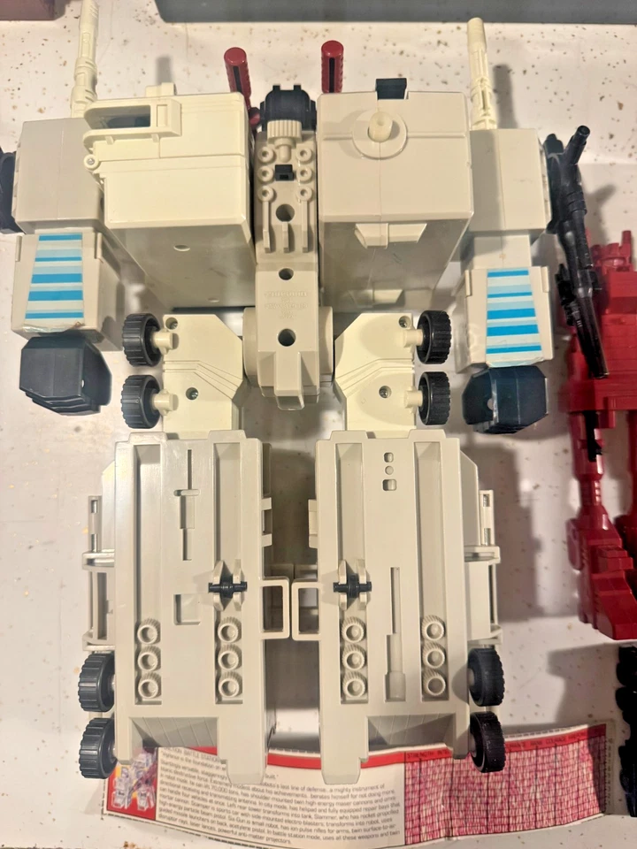 Transformer Metroplex 1985 Autobot Robot No Box 99% G1 Vintage Battle Station US - Image 3 of 3