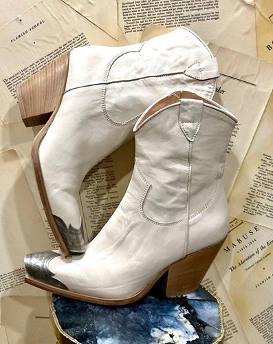 Stivali western Free People Brayden in pelle punta di peltro osso d'avorio 38,5/8,5 NUOVI - Foto 6 di 8