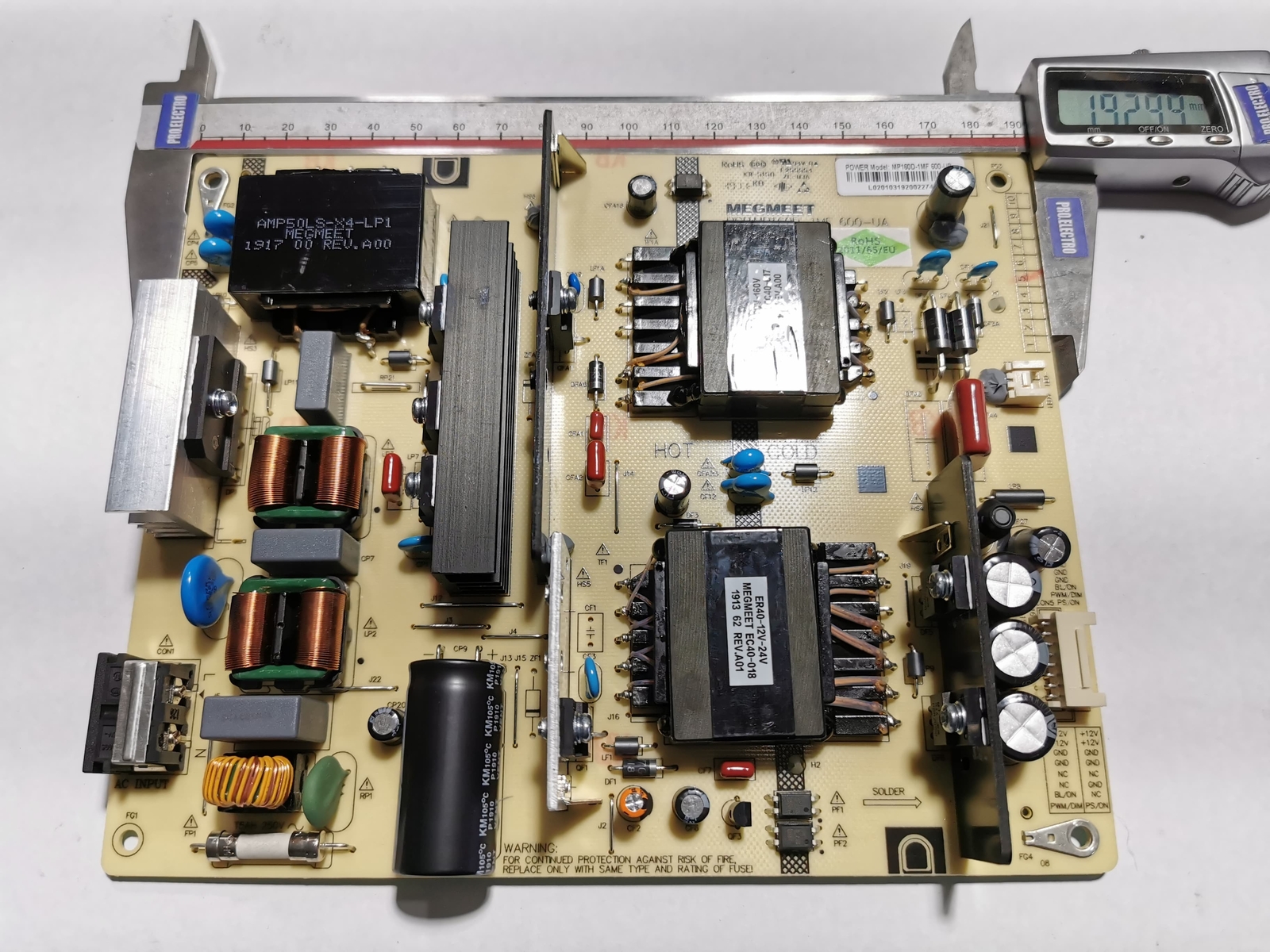 PSU alimentation TV PHILIPS 17IPS62 010416R4 28398120 235026429