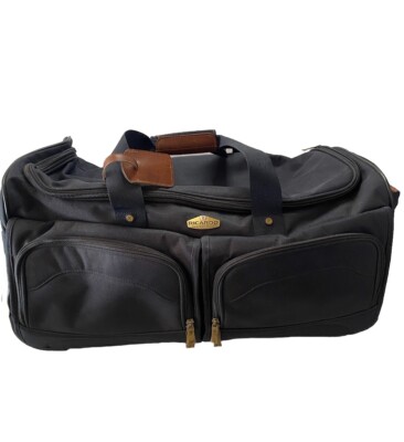 Sac De Sport Roulant Ricardo Beverly Hills – Bleu Et Or – 24x14x14 Pouces