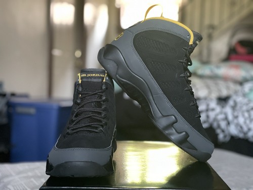 air jordan 9 retro black university 