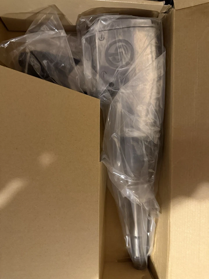 Chicago Pneumatic CP772H-6 3/4" Air Impact Wrench 2" Shank 1000 Ft-Lbs - Image 2 of 4