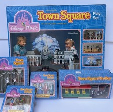 Disney Magic Town Square Play Set & Figurines Sears 1988 Disney • NEW