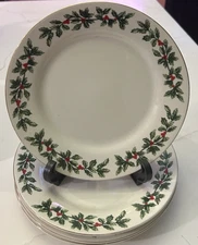 Set Of Four 4 Baum Brothers Formalities Christmas Holly Desert  Salad Plates
