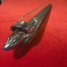 1946 1947 Chevrolet Deluxe Hood Ornament Mascot Emblem Fleetline 29804 986107 1946 1947 Chevrolet Deluxe Hood Ornament Mascot Emblem Fleetline 29804 986107