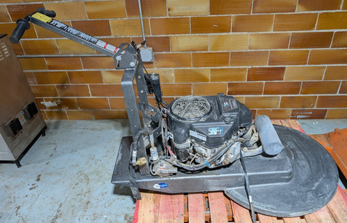 (663 hrs) Pioneer Eclipse 400BU 26" Propane Burnisher, Floor Buffer