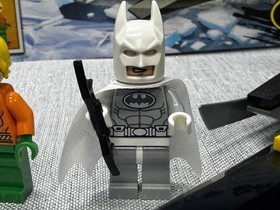 LEGO DC Comics Super Heroes: Arctic Batman Vs. Mr. Freeze: Aquaman on Ice 76000