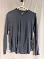 Figs long-sleeve underscrub shirt in a dark grey color Size XS TG2342