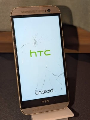 HTC One M8 - 16GB - Glacial Silver (Unlocked) Smartphone - Image 1 of 2
