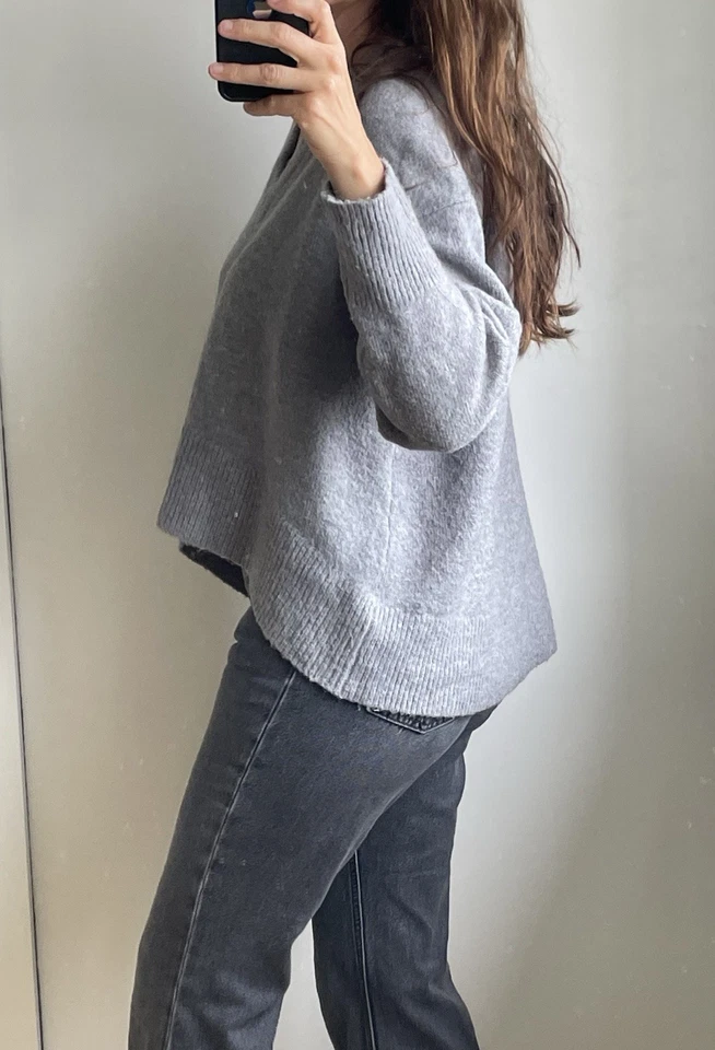 French Connection jumper minimalist Boxy Chunky Soft and cosy size 12 - Image 3 of 4