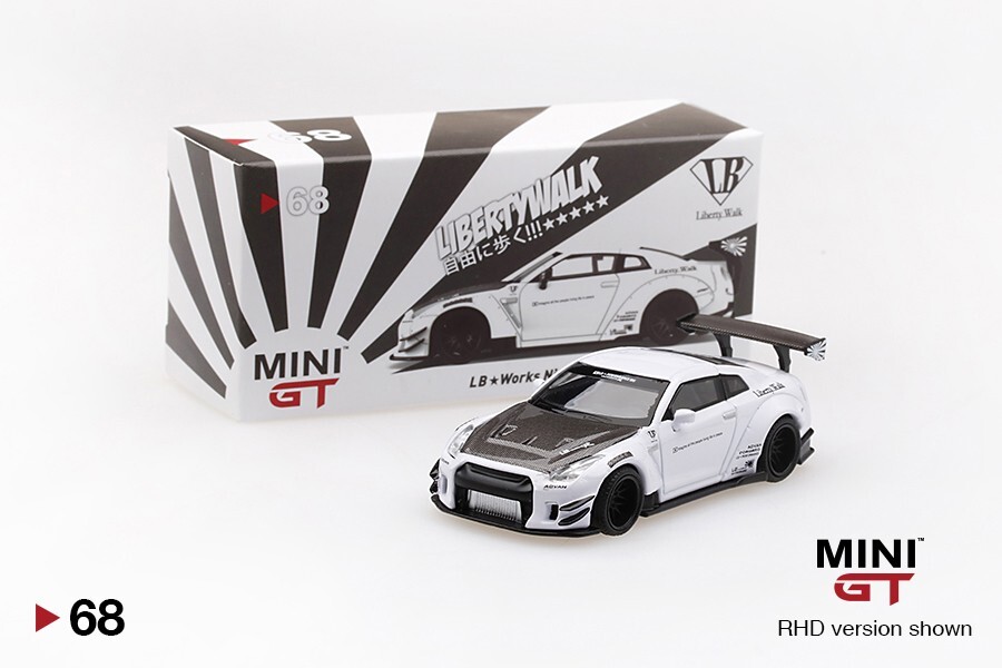 MINI GT LB★WALK Nissan GT-R R35 Mini GT LB WORKS Nissan GT-R R35 White TYPE 2 Wing RHD 68 Liberty