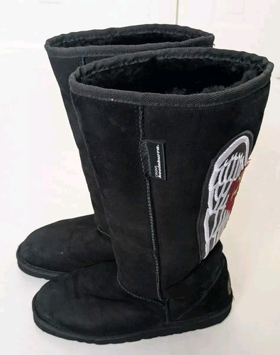 Koolaburra Black Flame Heart Angel Wings Suede Boots US Size 8 Whimsigoth - Picture 4 of 13