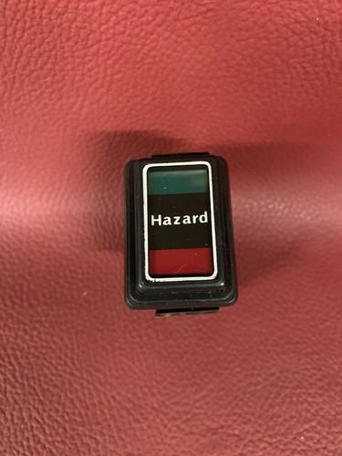 Aston Martin Classic AMV8 New old stock Push push Hazard switch - 第 1/2 張圖片