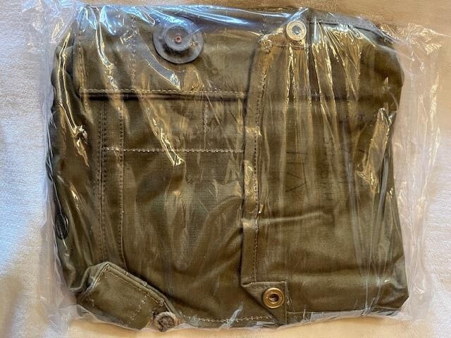 WWII Authentic unused World War II  (Indiana Jones) shoulder bag