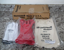 New Salisbury / Honeywell GK011R/9 GK011R Class 0 Size 9 Red Lineman's Glove Kit
