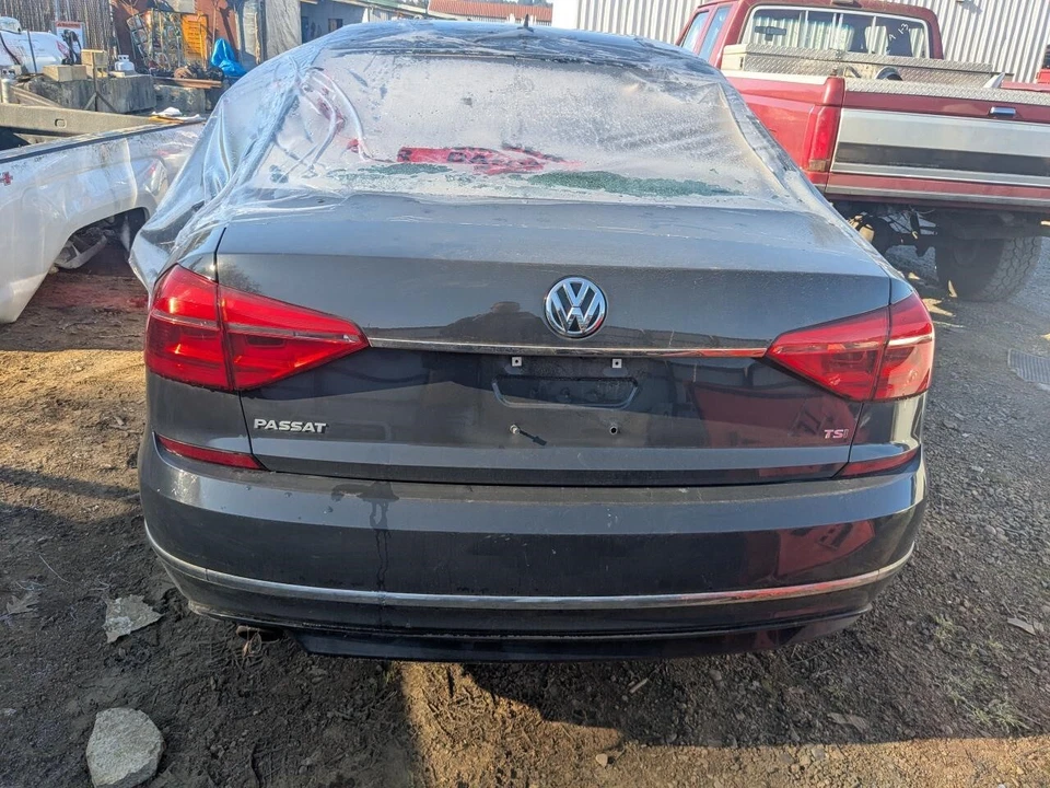 Used Fuel Injection Throttle Body fits: 2016 Volkswagen Passat 1.8 Grade A - Image 3 of 4