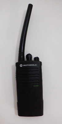 Motorola RDV2020 VHF Business Two-Way Radio RV2020BKF2BA w/Battery & Antenna