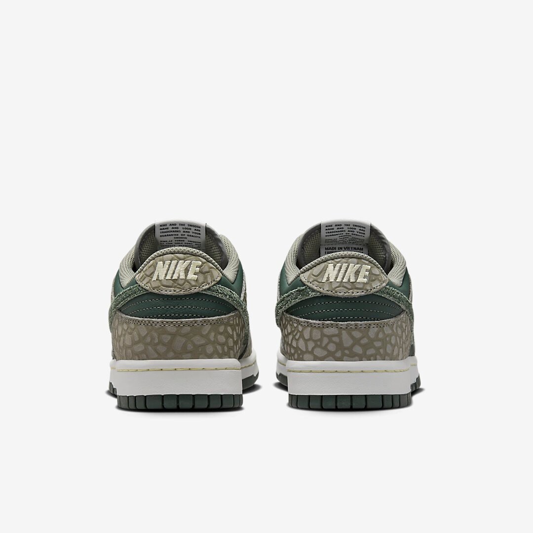 Size 12 • Nike Dunk Premium Low • Urban Landscape 2.0 • Cross-Posted • Firm Size 12 • Nike Dunk Premium Low • Urban Landscape 2.0  main image 3